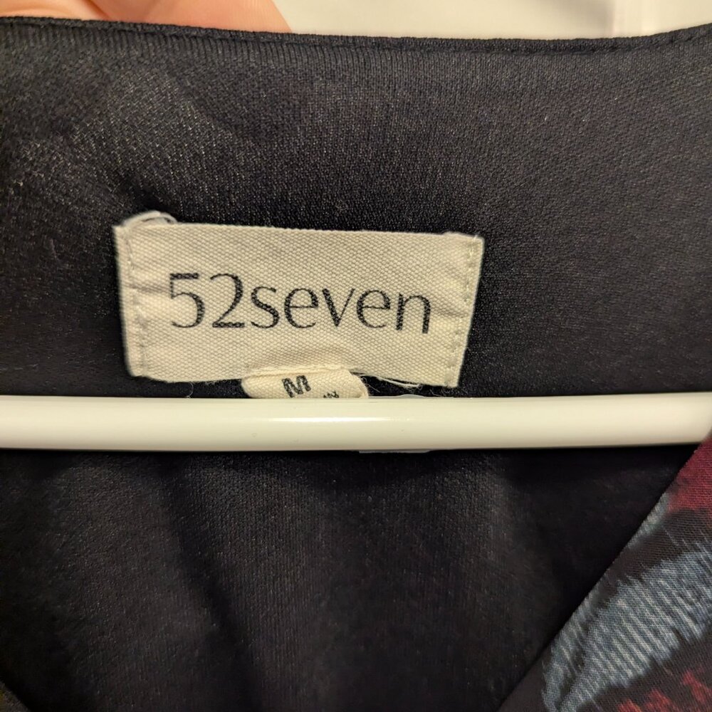 52seven black white and red blouse - M - Picture 6 of 6